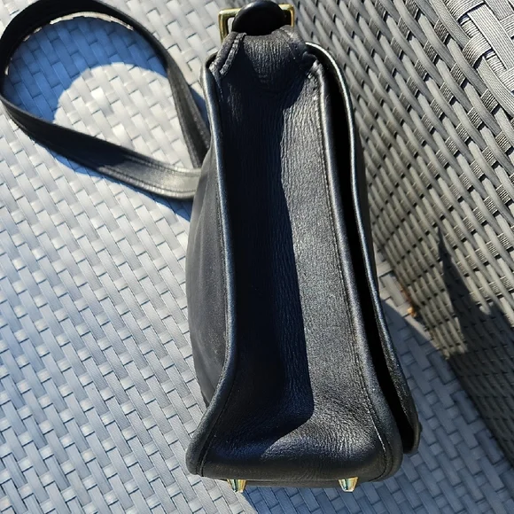 Vintage Coach Stewardess Midnight Black Leather Shoulder Bag - Picture 14 of 17